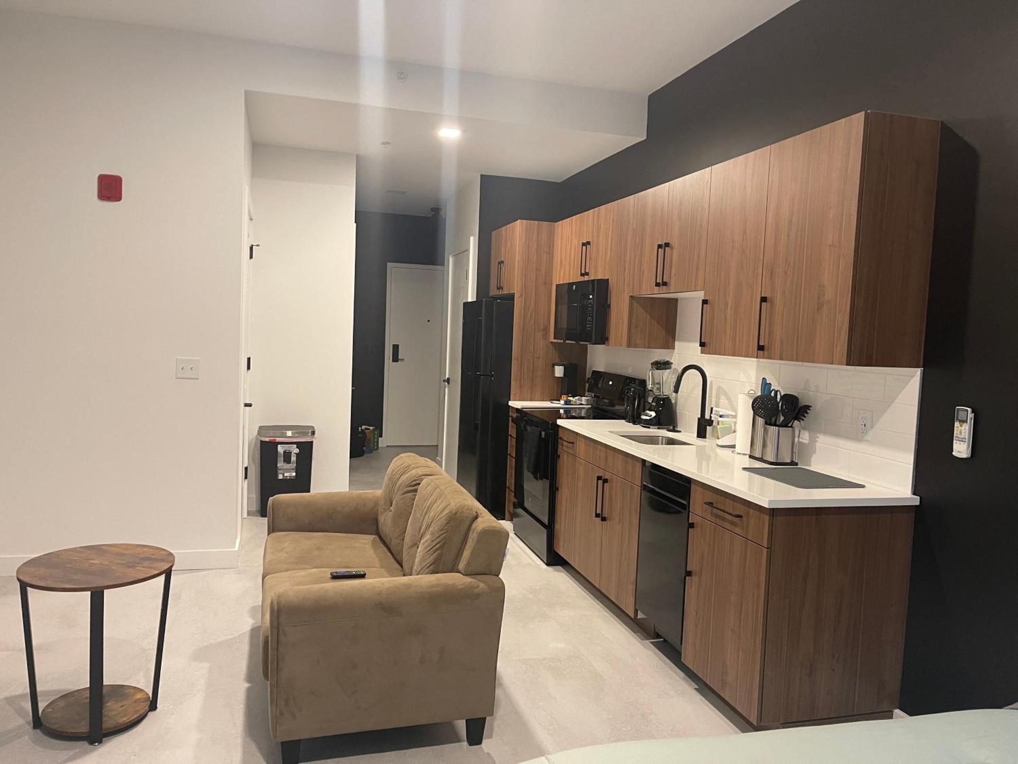 Apartamento Hartford Downtown: 2Mins Walk To Xl Center Exterior foto